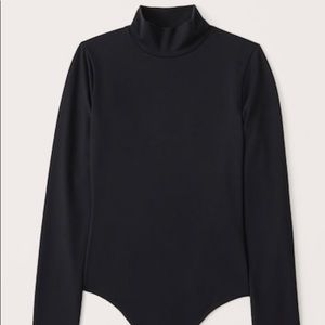 LONG SLEEVE MOCKNECK BODYSUIT